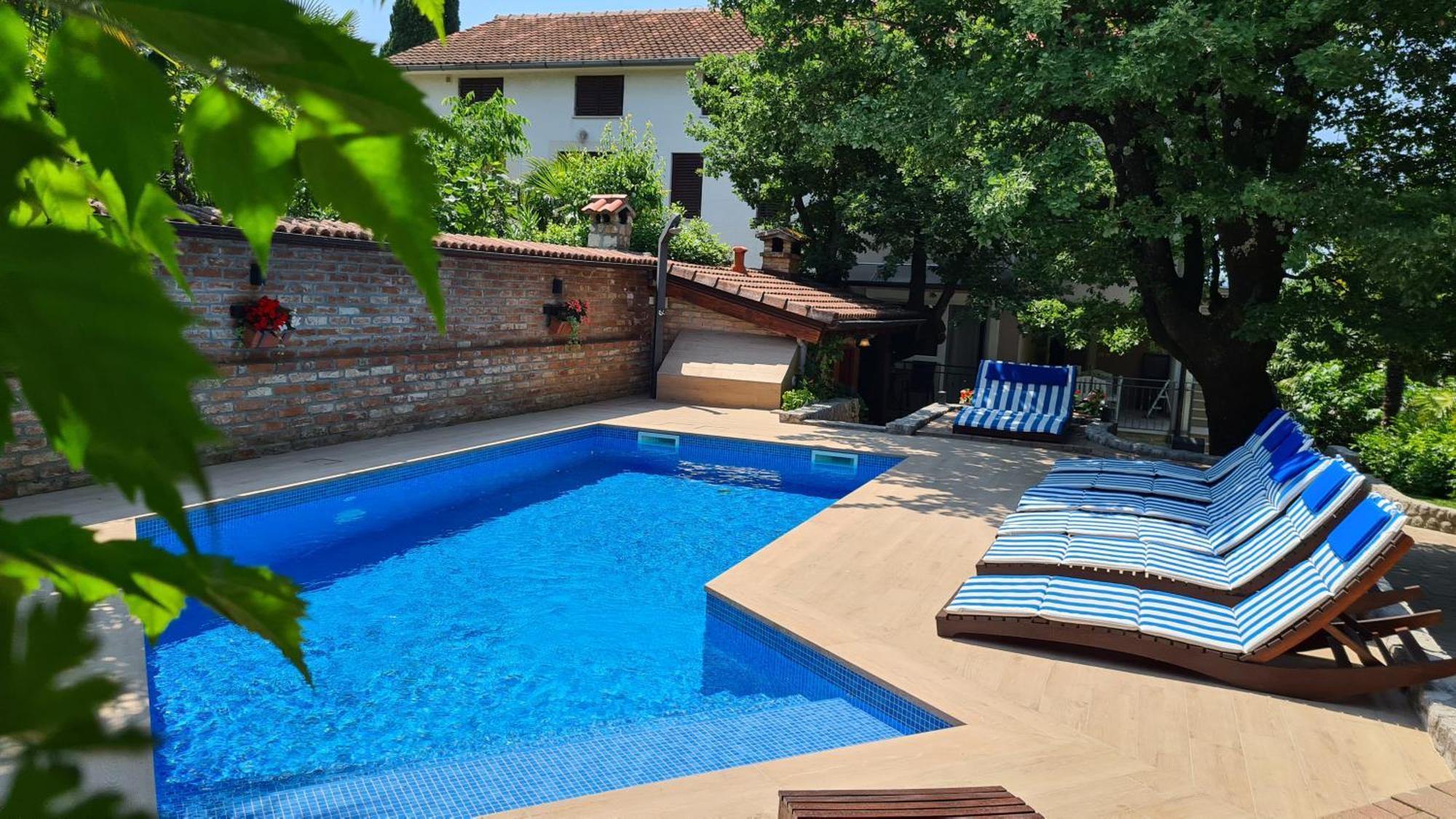 Villa Amalia Apartments Malinska Exterior photo